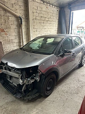 Citroen C3 III 1.2 PURETECH 82 FEEL