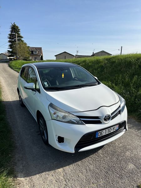 Toyota Verso toyota verso boîte automatique