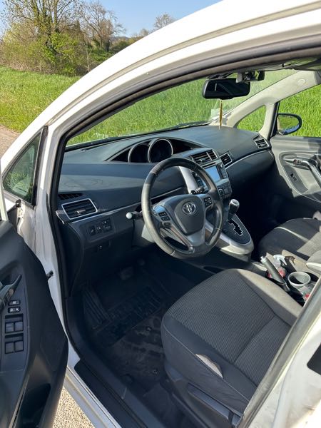 Toyota Verso toyota verso boîte automatique