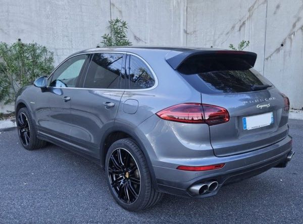 Porsche Cayenne Porsche Cayenne 3.0 v6 416CH E-Hybrid S