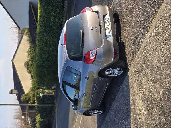 Renault Clio IV (2) 1.5 DCI 75 ENERGY TREND