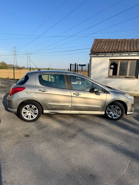 Peugeot 308 II 1.6 HDI 92 ACCESS