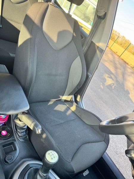 Peugeot 308 II 1.6 HDI 92 ACCESS