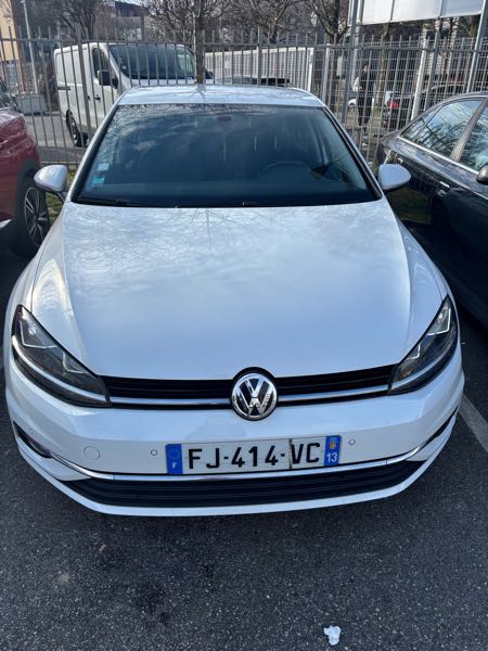 Volkswagen Golf VII 1.0 TSI 115 BLUEMOTION CONFORT BUSINESS DSG7 5P