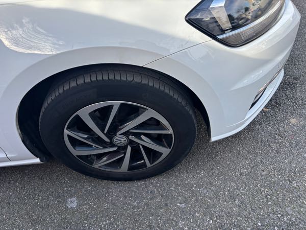 Volkswagen Golf VII 1.0 TSI 115 BLUEMOTION CONFORT BUSINESS DSG7 5P