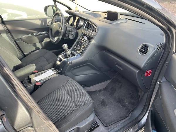 Peugeot 5008 2.0 HDI 150 FAP PREMIUM PACK BV6 7PL