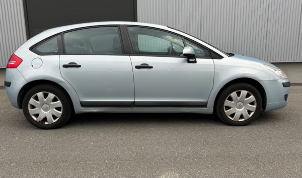 Citroen C4 II (2) 1.6 HDI 90 FEEL
