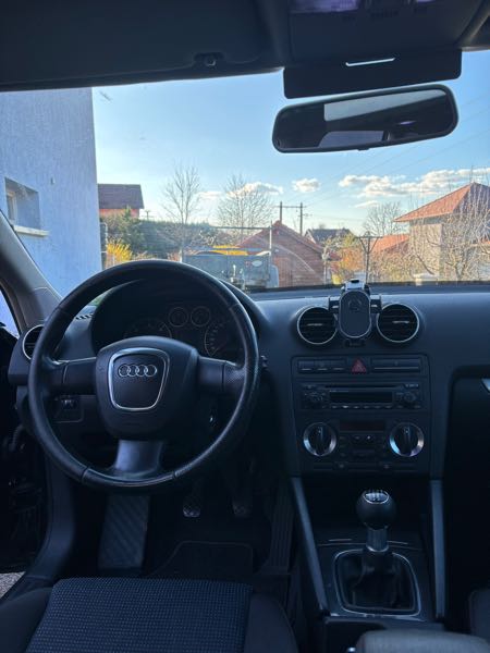 Audi A3 II (2) SPORTBACK 1.9 TDI 105 AMBITION