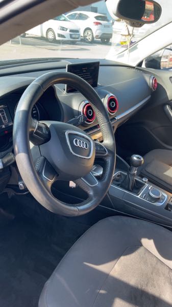 Audi A3 IV BERLINE 35 TDI 150