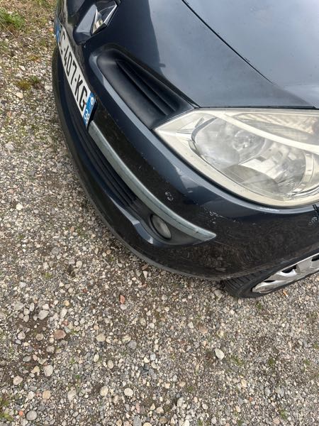 Renault Clio clio 3 1,4 16v Critaire 2