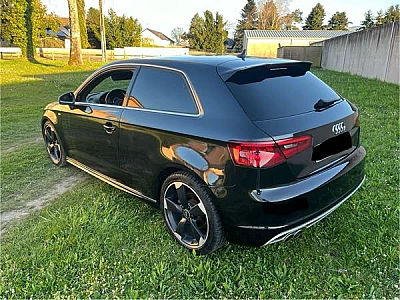Audi A3 III (2) BERLINE 2.0 TDI 184 S LINE