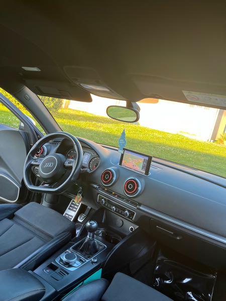 Audi A3 III (2) BERLINE 2.0 TDI 184 S LINE