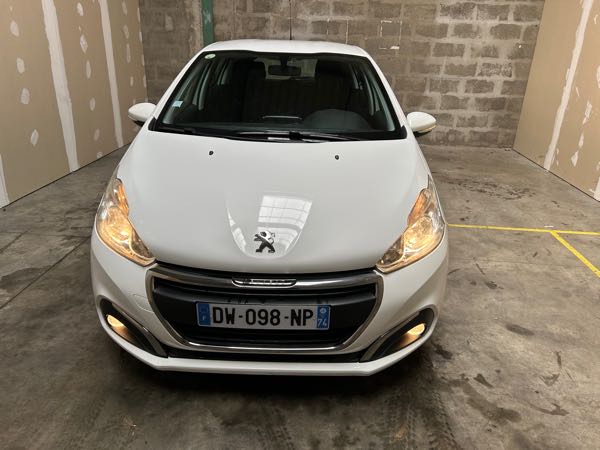 Peugeot 208 (2) 1.6 BLUEHDI 75 ACTIVE 5P
