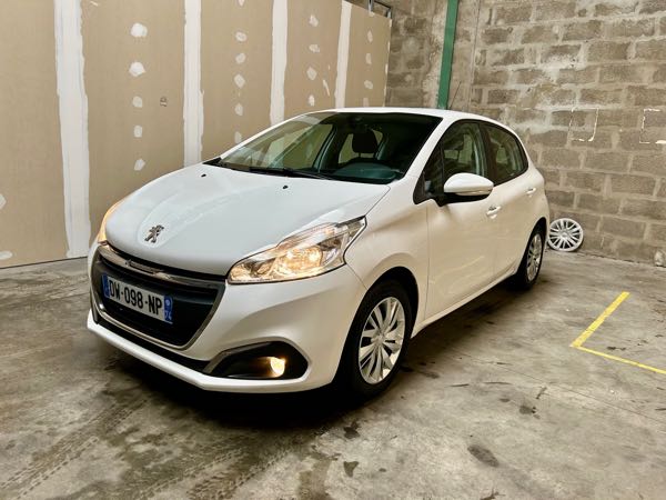 Peugeot 208 (2) 1.6 BLUEHDI 75 ACTIVE 5P