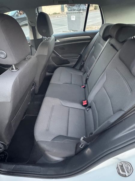Volkswagen Golf VII (2) 1.6 TDI 115 BLUEMOTION TECHNOLOGY CONFORTLINE 5P