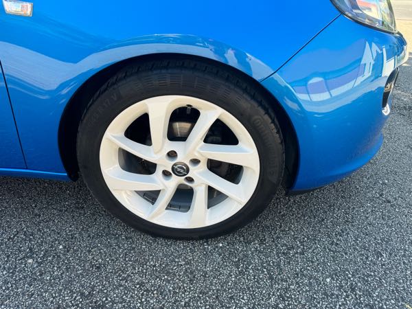 Opel Adam 1.4 TWINPORT 87 S/S GLAM