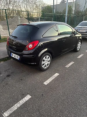 Opel Corsa IV 1.0 TWINPORT 60 ESSENTIA 3P