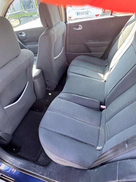 Renault Megane II (2) 2.0 16V 136 DYNAMIQUE BVA 3P