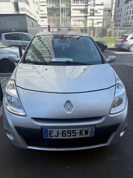 Renault Clio clio3 essence 5porte 85 cv