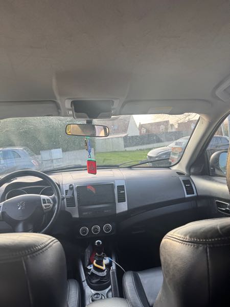 Peugeot 4007 2.2 HDI 156 FAP CONFORT PACK
