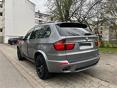 Bmw X5 (E70) XDRIVE30DA 235