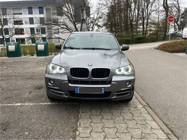 Bmw X5 (E70) XDRIVE30DA 235