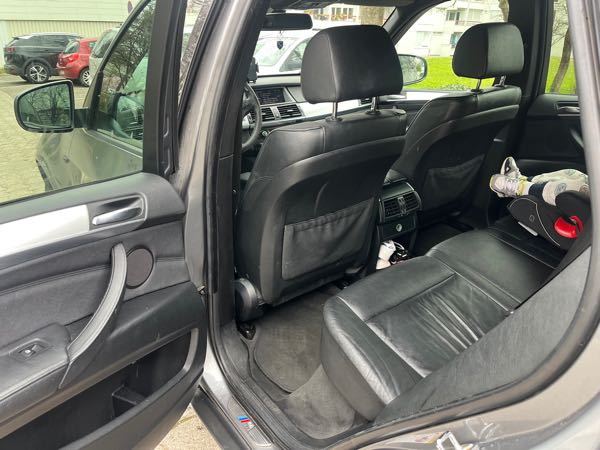 Bmw X5 (E70) XDRIVE30DA 235