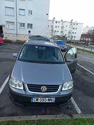 Volkswagen Touran (2) 1.9 TDI 105 TRENDLINE 7PL