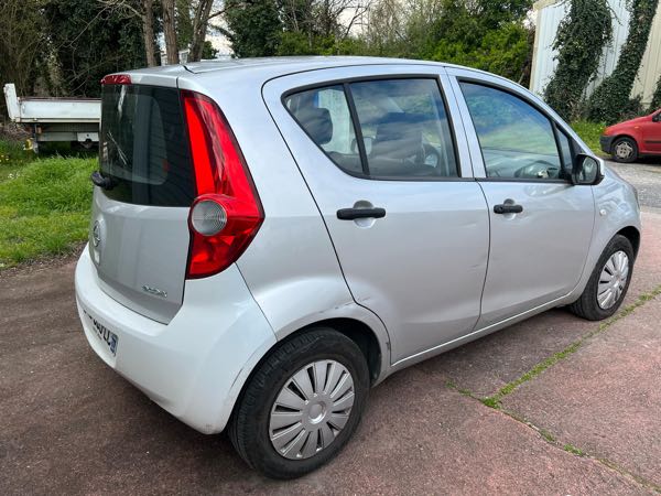 Opel Agila II 1.0 65 ECOFLEX ESSENTIA