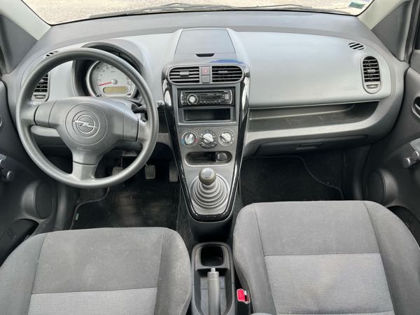 Opel Agila II 1.0 65 ECOFLEX ESSENTIA