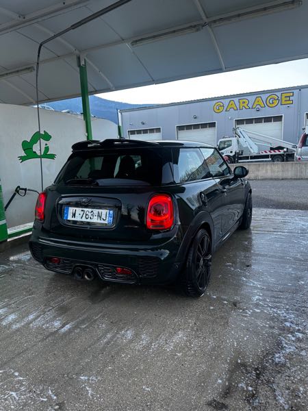 Mini Mini III (2) 2.0 JOHN COOPER WORKS 231 13CV BVA8