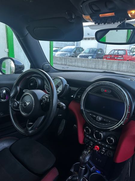 Mini Mini III (2) 2.0 JOHN COOPER WORKS 231 13CV BVA8