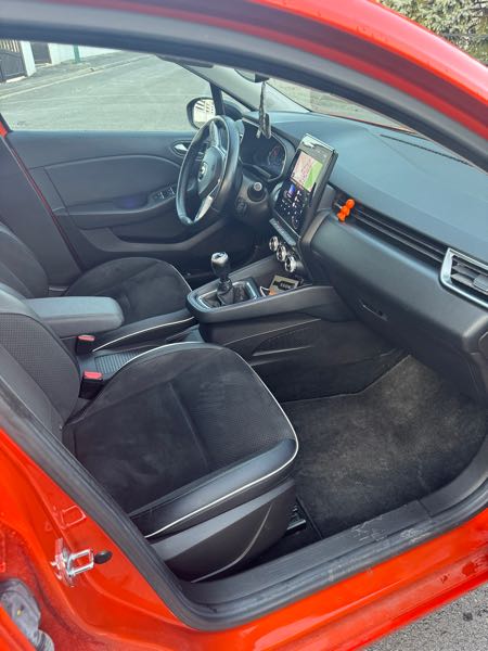 Renault Clio V 1.0 TCE 100 INTENS
