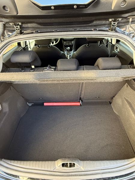 Peugeot 208 (2) 1.2 PURETECH 82 STYLE 5P
