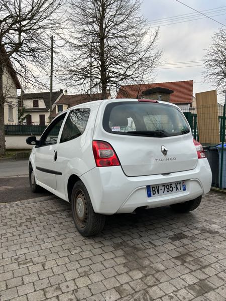 Renault Twingo II (2) 1.5 DCI 75 AUTHENTIQUE ECO2