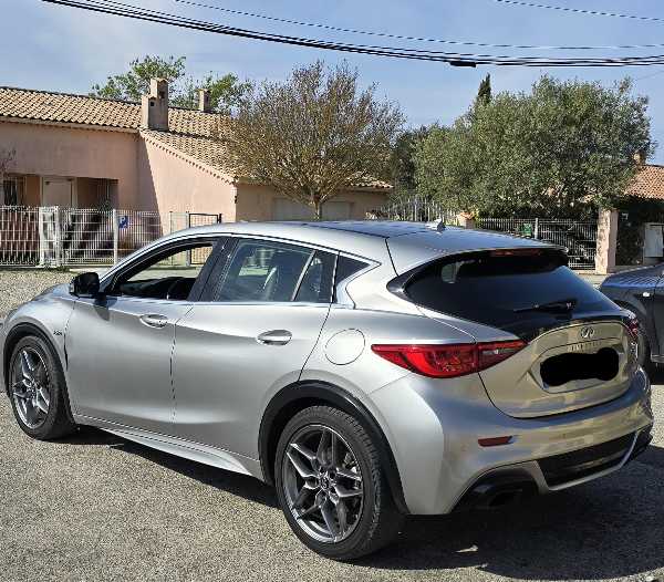 Infiniti Q30 2.2D 170 SPORT DCT