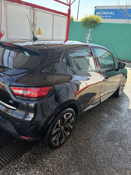 Renault Clio IV (2) 1.5 DCI 90 INTENS
