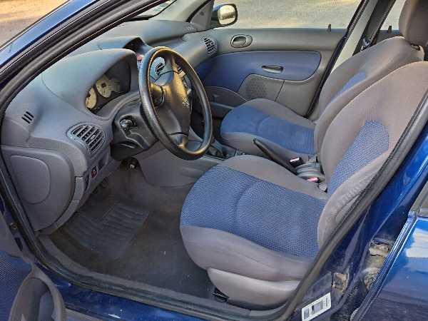 Peugeot 206 (2) 1.4 75 GENERATION 3P