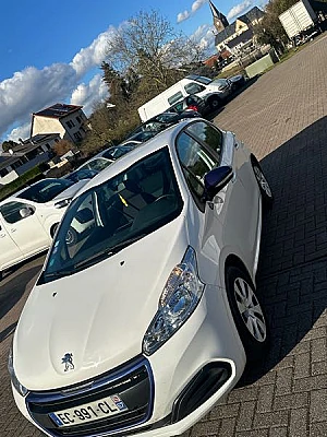 Peugeot 208 1.0 VTI 68 BUSINESS 5P