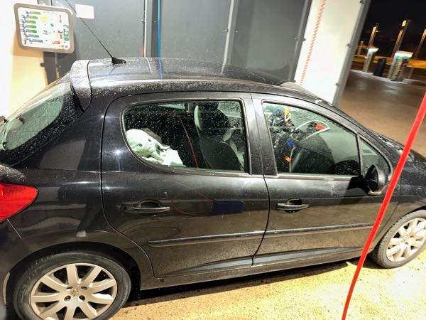 Peugeot 207 1.6 HDI 16V 110 EXECUTIVE PACK 5P