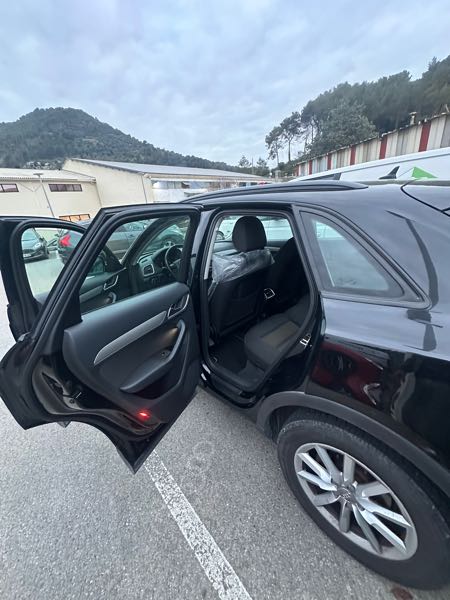 Audi Q3 2.0 TDI 140 AMBIENTE QUATTRO S TRONIC 7