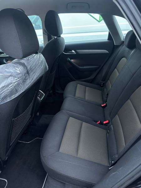 Audi Q3 2.0 TDI 140 AMBIENTE QUATTRO S TRONIC 7
