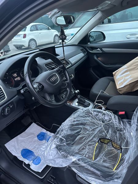 Audi Q3 2.0 TDI 140 AMBIENTE QUATTRO S TRONIC 7