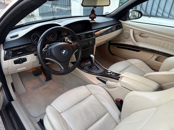Bmw Serie 3 (E93) CABRIOLET 335IA LUXE