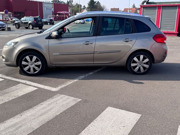 Renault Clio RENAULT CLIO 3 ESTATE DCI 105 ECO2 Exception TomTom