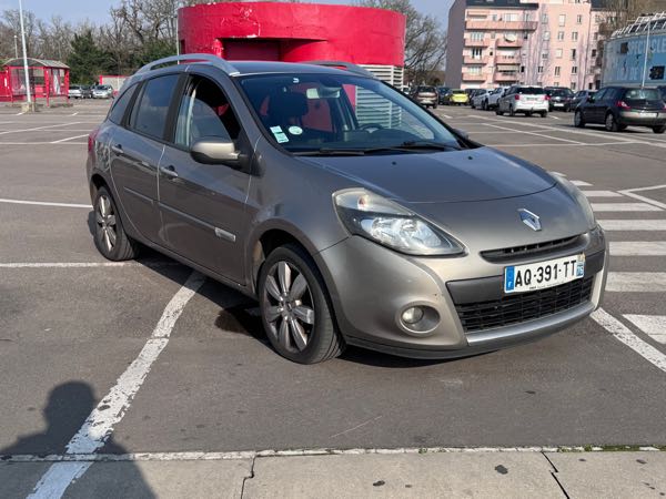 Renault Clio RENAULT CLIO 3 ESTATE DCI 105 ECO2 Exception TomTom