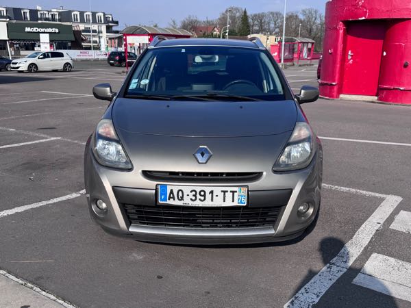 Renault Clio RENAULT CLIO 3 ESTATE DCI 105 ECO2 Exception TomTom