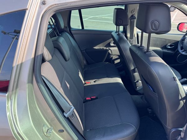 Renault Clio RENAULT CLIO 3 ESTATE DCI 105 ECO2 Exception TomTom