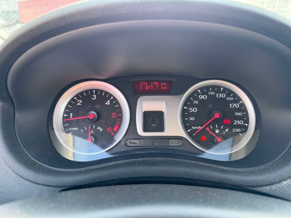Renault Clio RENAULT CLIO 3 ESTATE DCI 105 ECO2 Exception TomTom