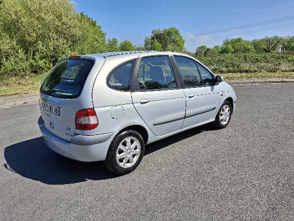 Renault Scenic (2) 1.9 DCI AIGLE
